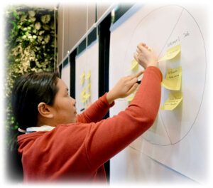 indonesian-woman-working-research-design-101
