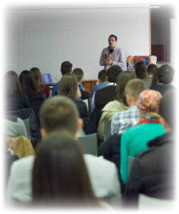 people-in-conference-data-insight-107 