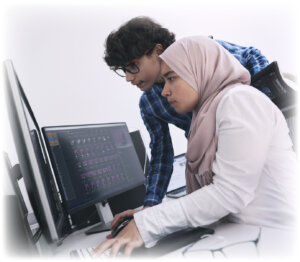 proffesionals-working-together-quant-maximization-75